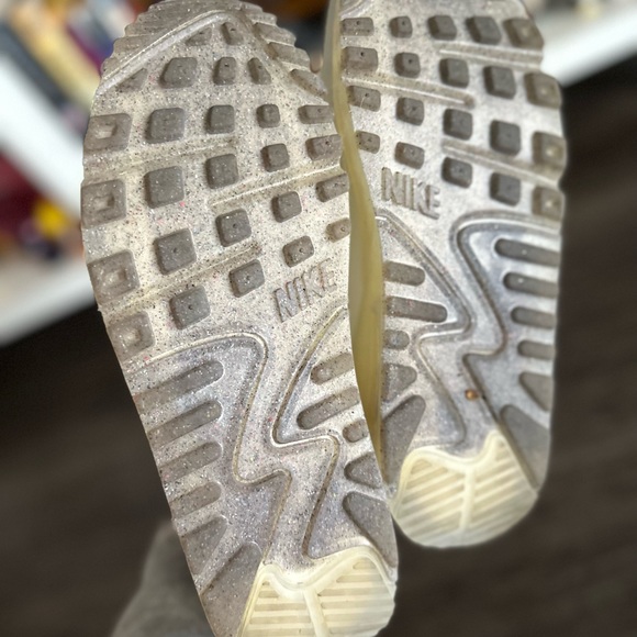 Air Max 90 Terrascape “Light Bone” (W) - Picture 9 of 11